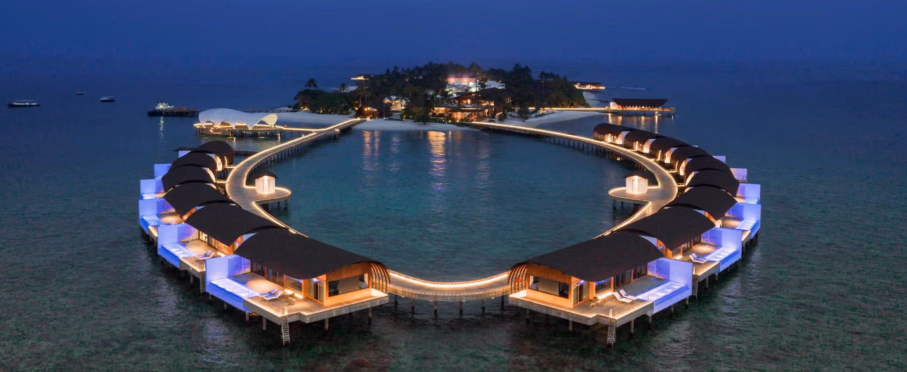Westin Maldives Miriandhoo Resort